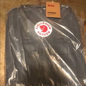 unopened fjallraven kaken backpack never used